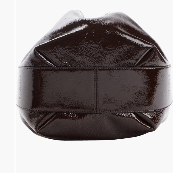 Givenchy Small Pumpkin Drawstring Leather Bucket Bag in Ebony NWT - Picture 5 of 11